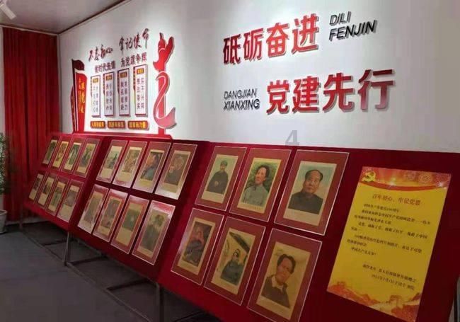 迷失在街头的男孩
